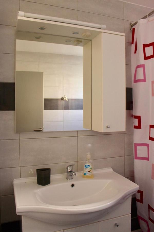 Filipovic Apartmani Медулин Екстер'єр фото