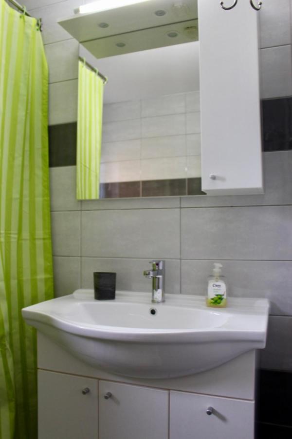 Filipovic Apartmani Медулин Екстер'єр фото