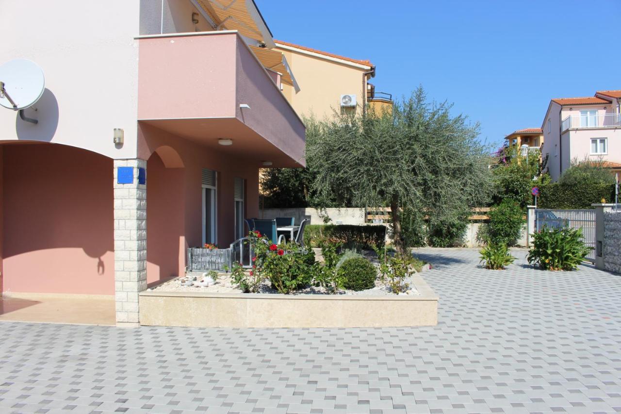 Filipovic Apartmani Медулин Екстер'єр фото